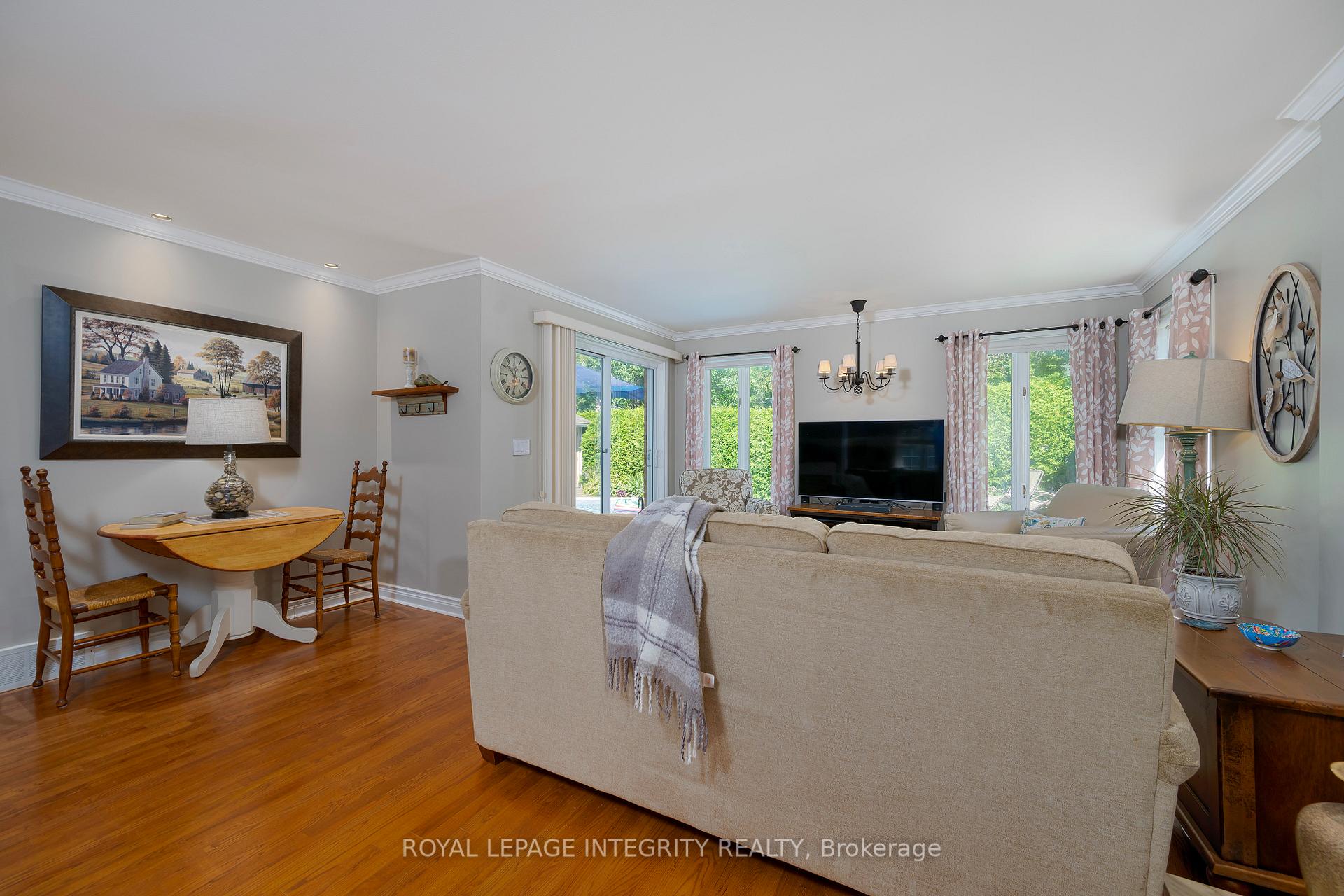 Photo 18 of 25 Higgins Road, Ottawa, Briargreen — HOMEH