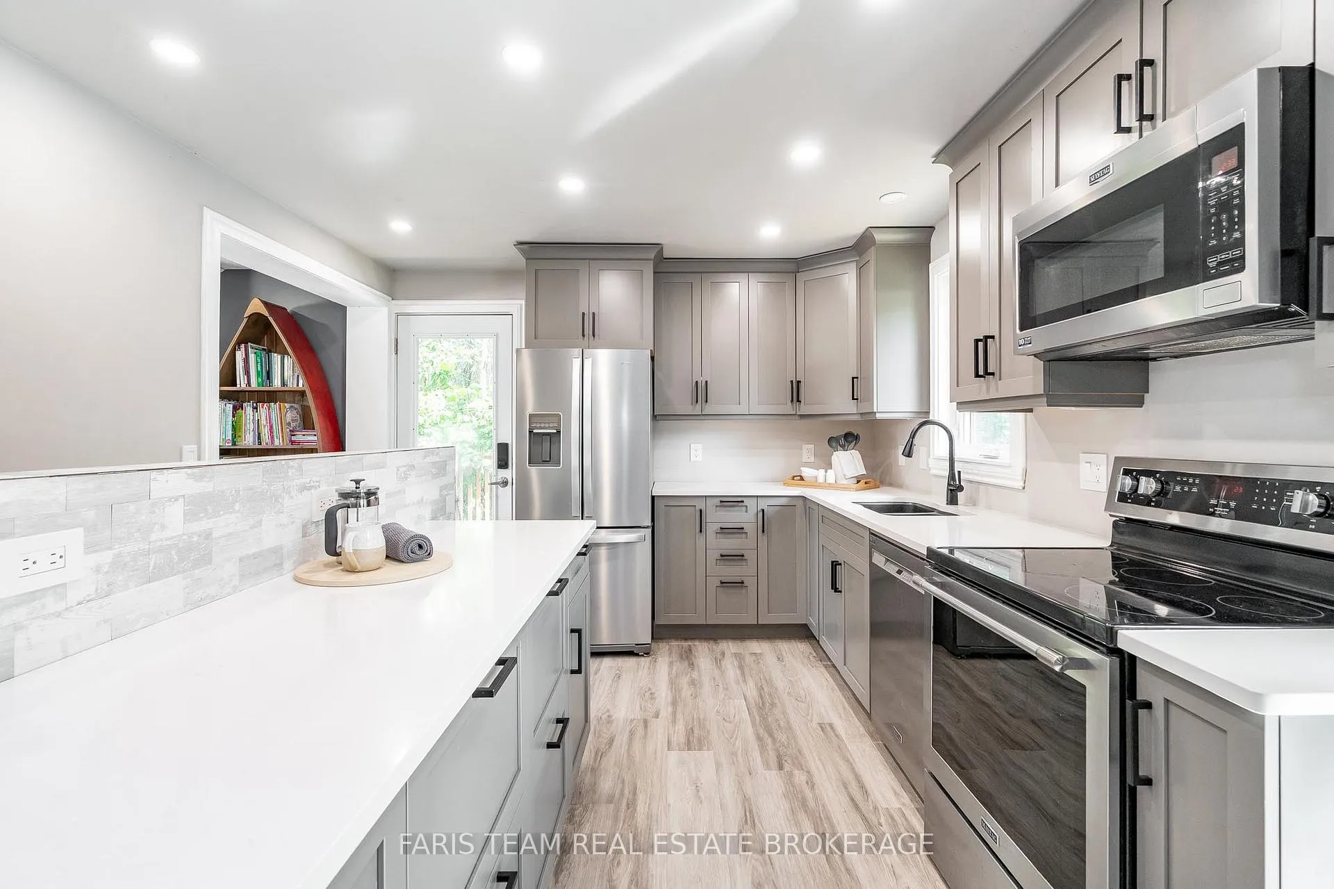 Photo 5 of 8304 County Road 169, Severn, Washago — HOMEH