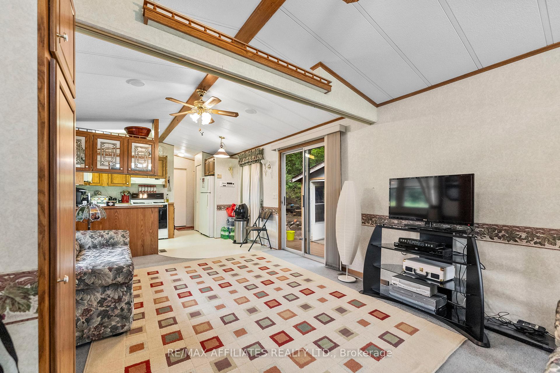 Photo 10 of 141 Brady Road, Rideau Lakes, Rideau Lakes (South Crosby) Twp — HOMEH