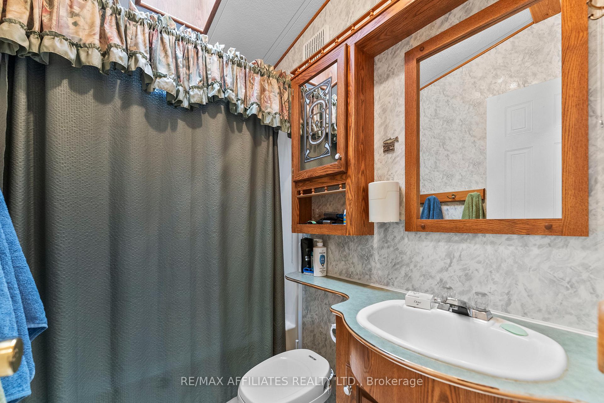 Photo 12 of 141 Brady Road, Rideau Lakes, Rideau Lakes (South Crosby) Twp — HOMEH