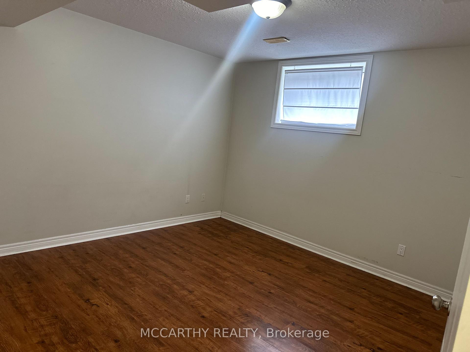 Photo 15 of 337 Orvis Crescent, Shelburne — HOMEH