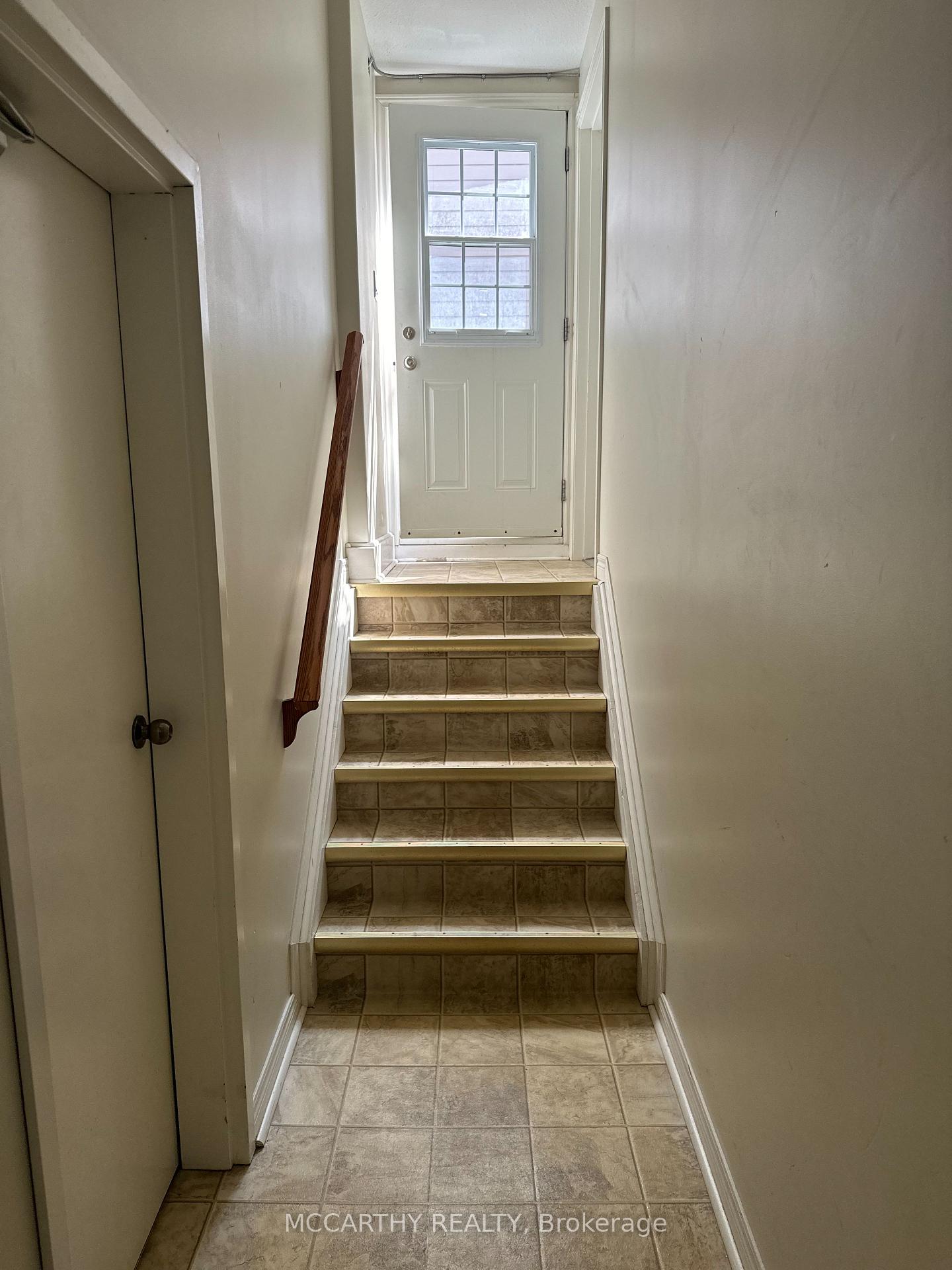 Photo 16 of 337 Orvis Crescent, Shelburne — HOMEH