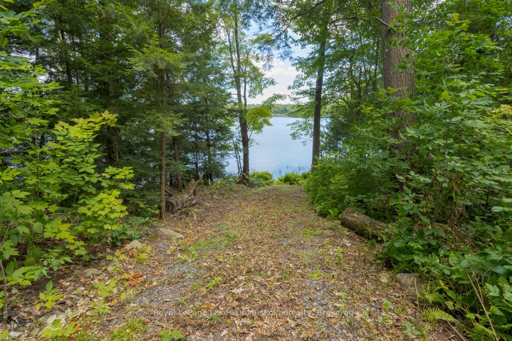 Photo 18 of 16 Long and Winding Road, Seguin — HOMEH