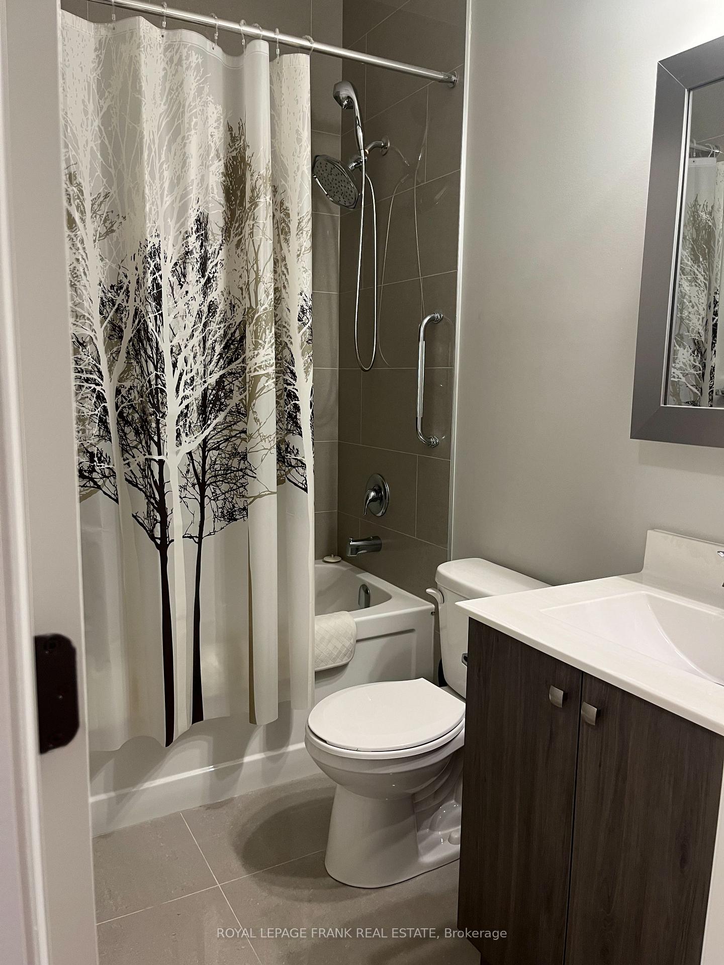 Photo 5 of Unit B, 16044 Simcoe Street, Scugog, Port Perry — HOMEH