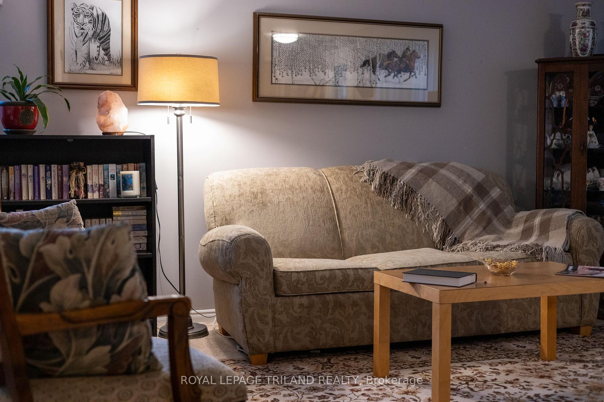 Photo 26 of 152 Pebble Beach Parkway, South Huron, Stephen — HOMEH