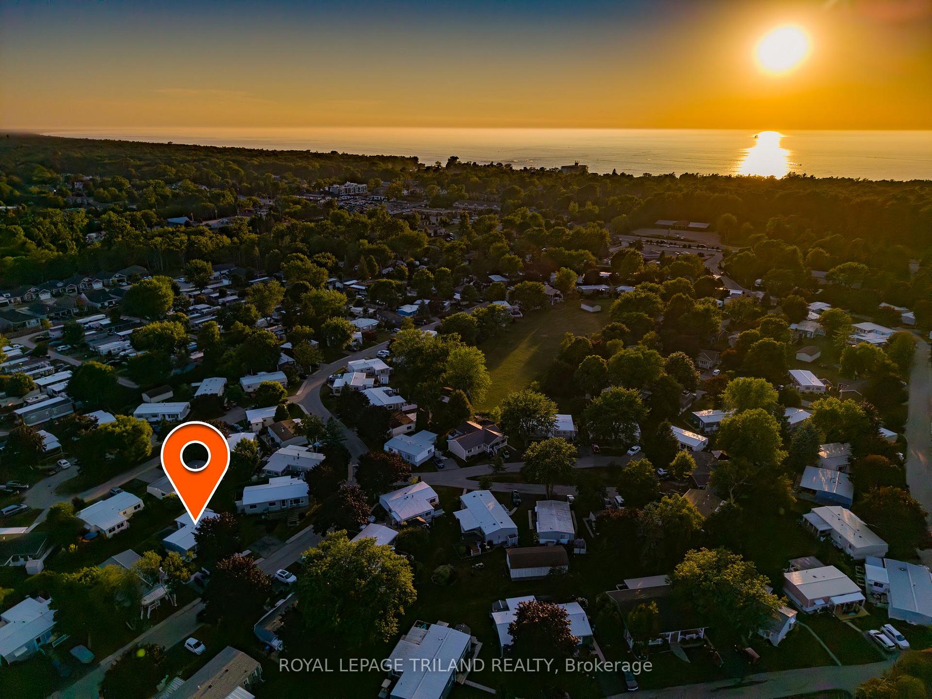 Photo 36 of 152 Pebble Beach Parkway, South Huron, Stephen — HOMEH