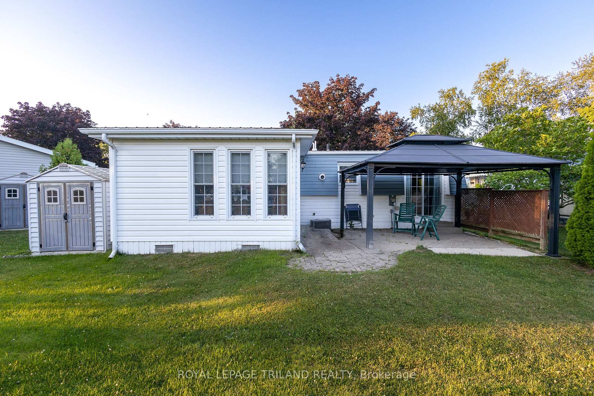 Photo 41 of 152 Pebble Beach Parkway, South Huron, Stephen — HOMEH