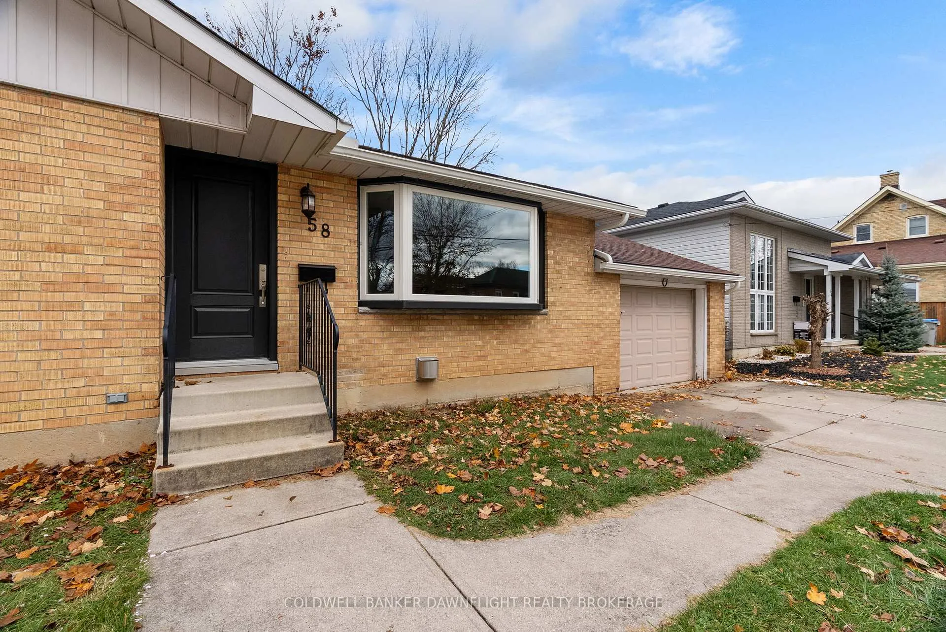 Photo 3 of 58 John Street W, South Huron, Exeter — HOMEH