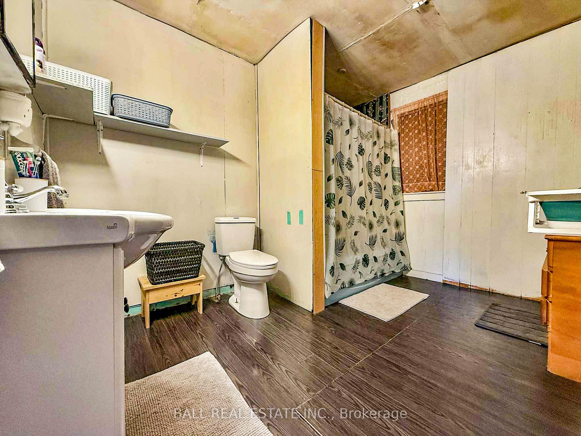 Photo 12 of 25 First Avenue, South Algonquin — HOMEH
