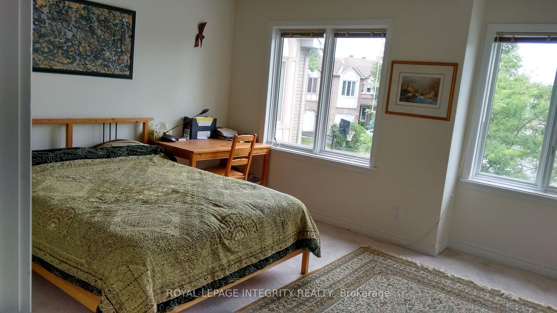 Photo 5 of 58 Westpointe Crescent, Ottawa, Centrepointe — HOMEH