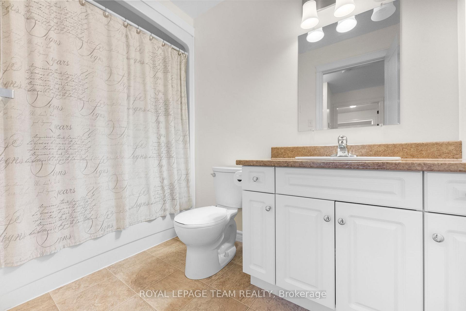 Photo 17 of 121 Otteridge Drive, Renfrew — HOMEH