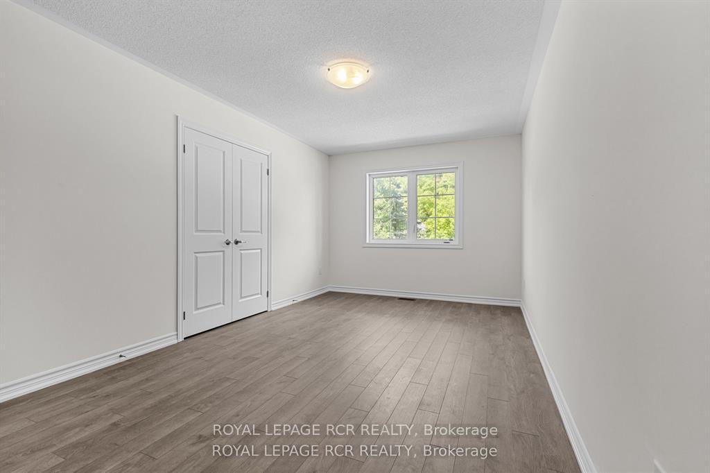 Photo 8 of 152 Winters Way, Shelburne — HOMEH