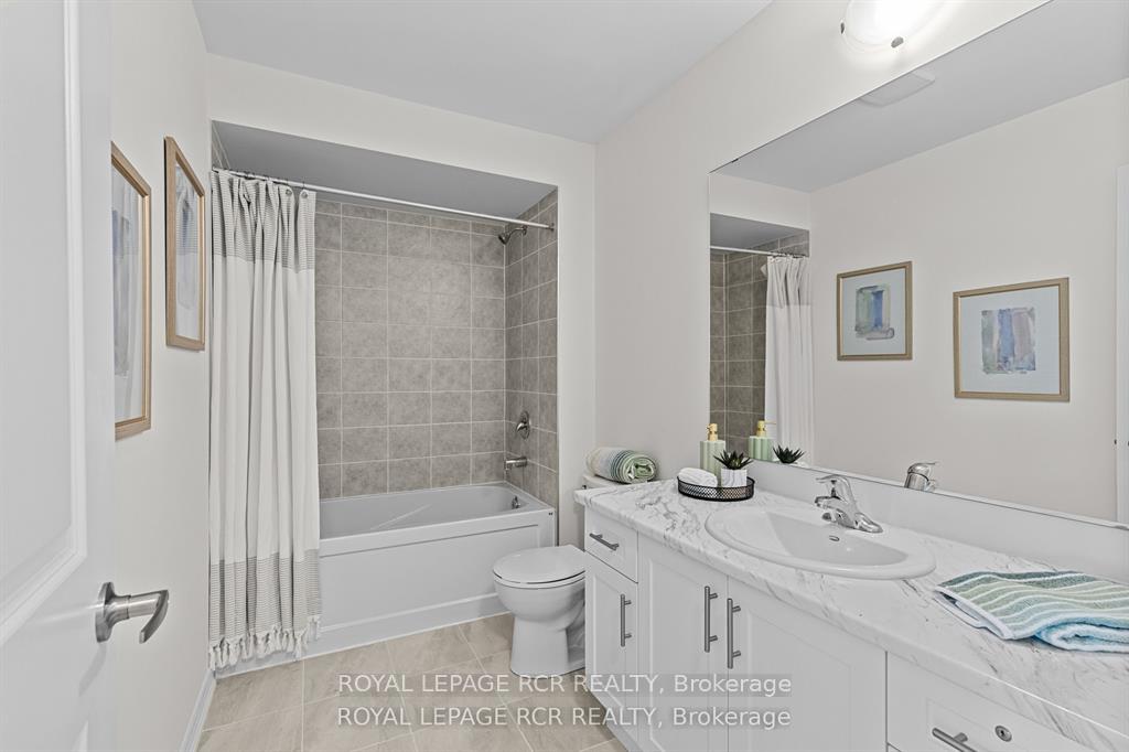Photo 12 of 152 Winters Way, Shelburne — HOMEH