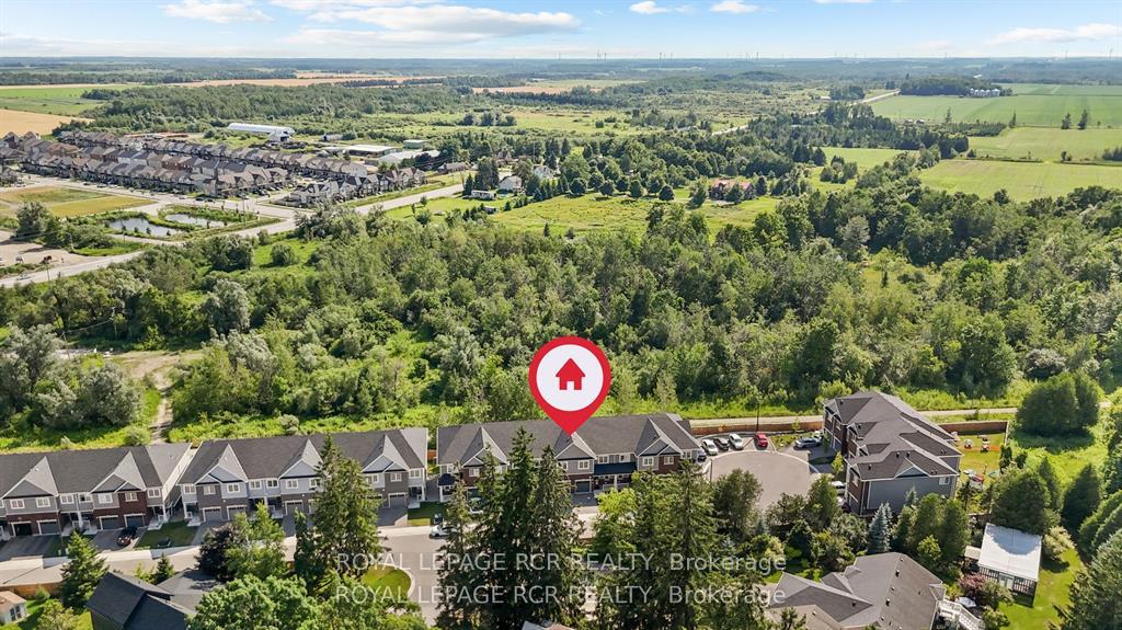 Photo 16 of 152 Winters Way, Shelburne — HOMEH