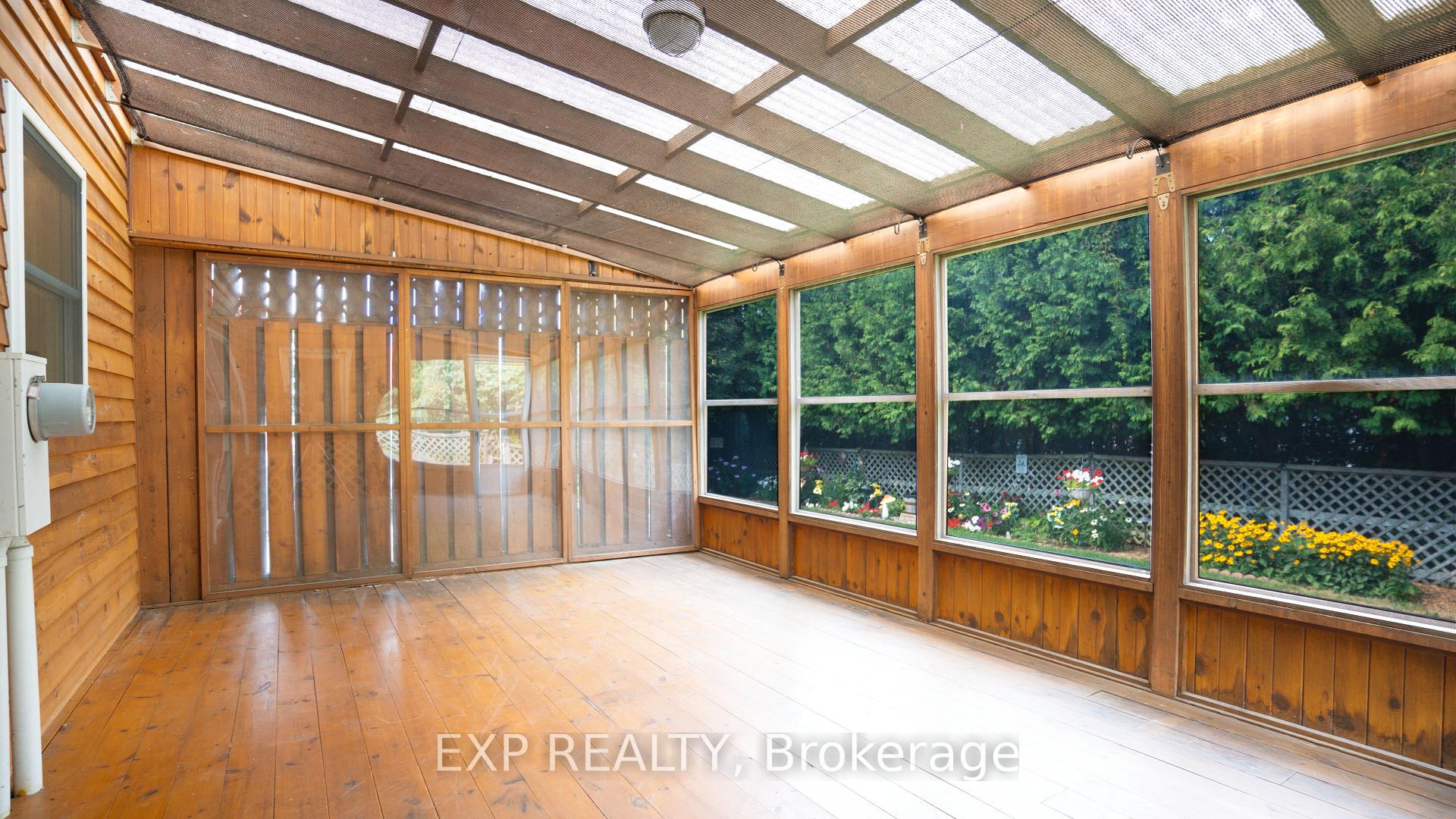 Photo 8 of 165 McClellan Road, Ottawa, Sheahan Estates/Trend Village — HOMEH