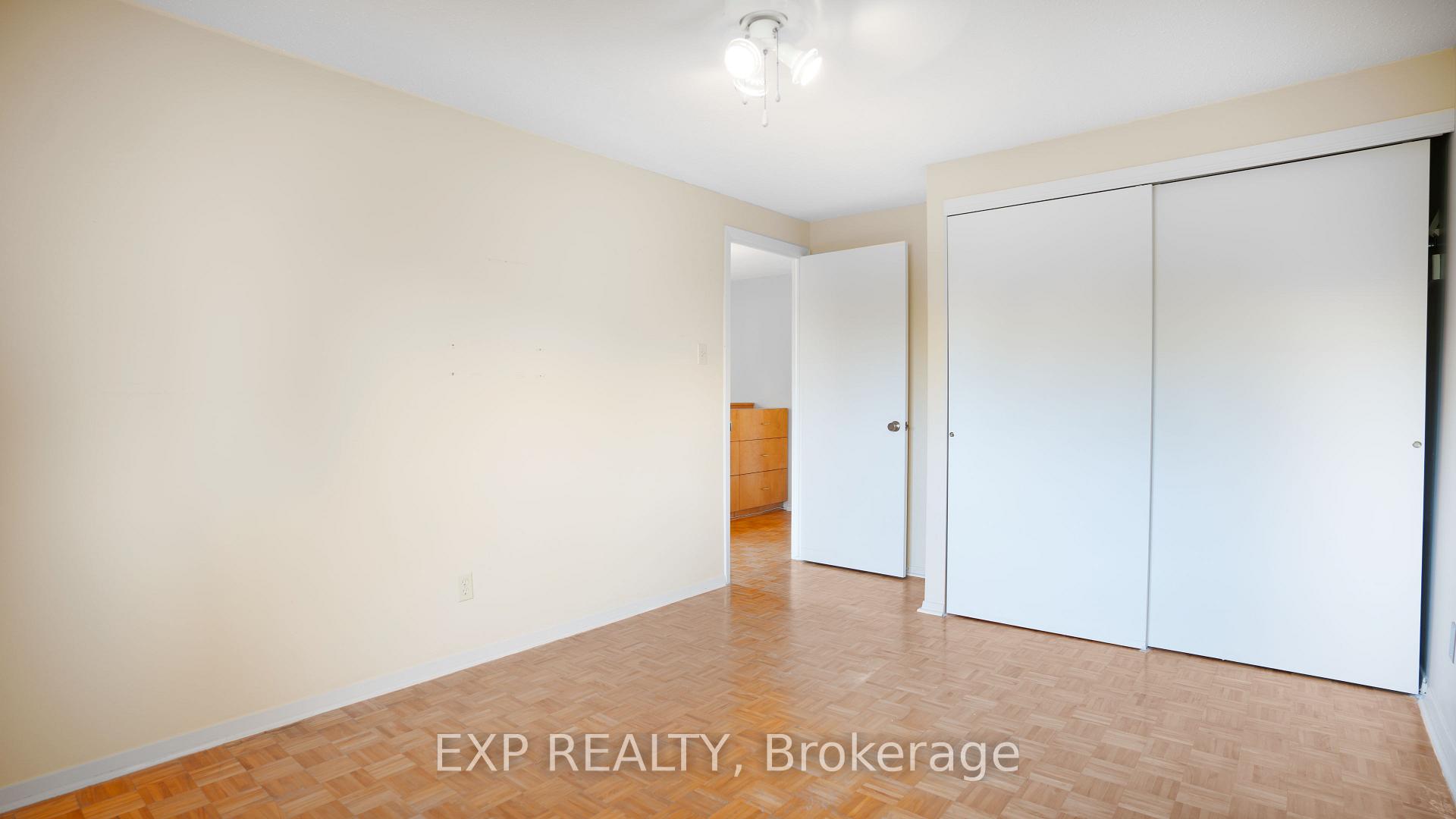 Photo 14 of 165 McClellan Road, Ottawa, Sheahan Estates/Trend Village — HOMEH