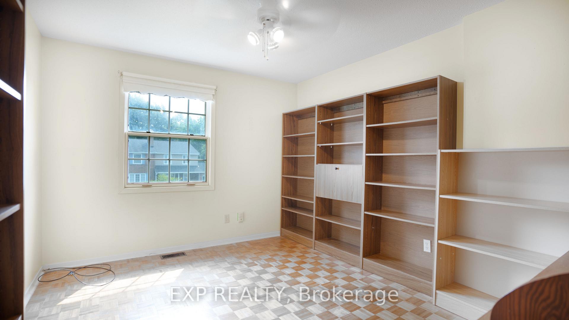 Photo 18 of 165 McClellan Road, Ottawa, Sheahan Estates/Trend Village — HOMEH