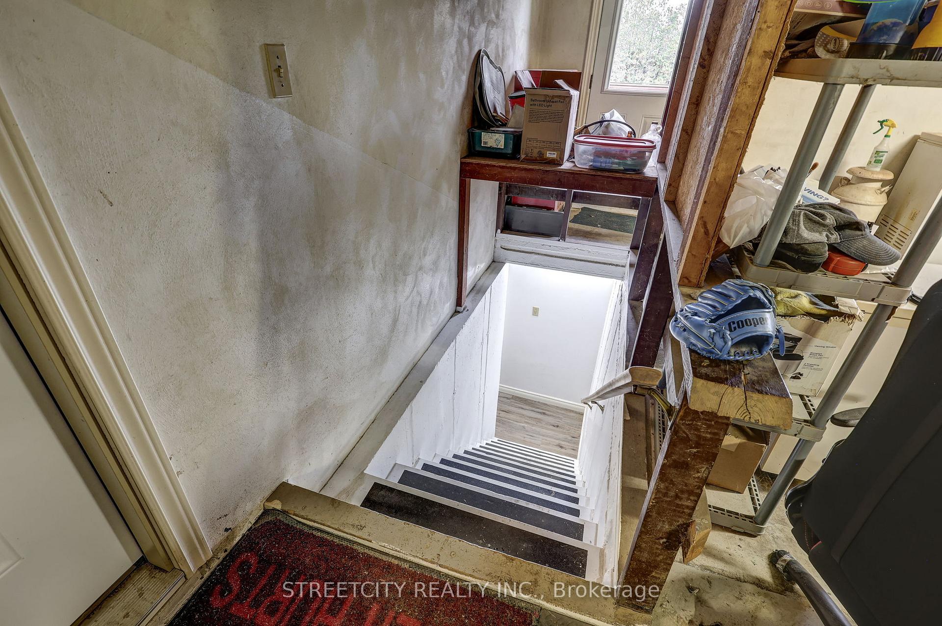 Photo 42 of 37456 Talbotline Line, Southwold, Rural Southwold — HOMEH