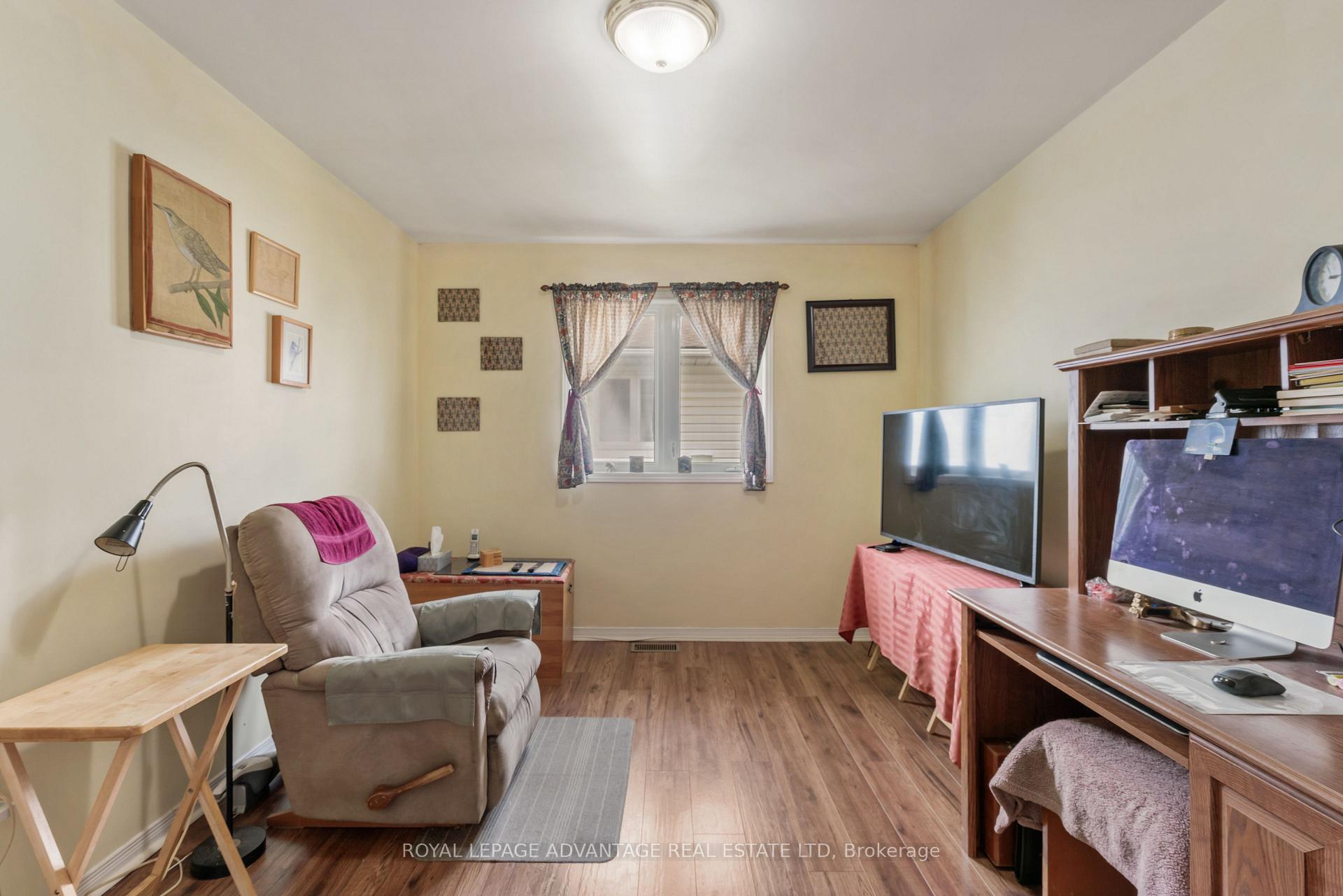 Photo 24 of 264 Glenwood Crescent, Smiths Falls — HOMEH