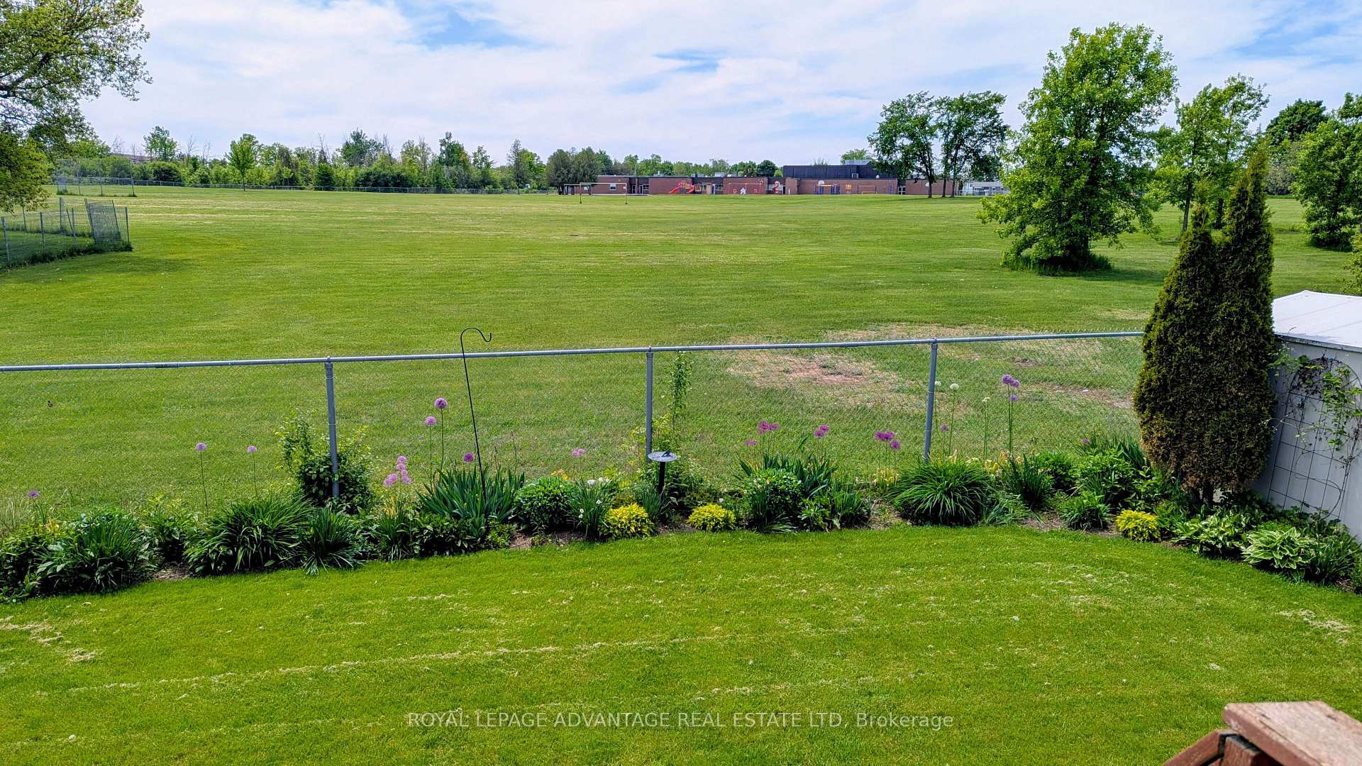 Photo 36 of 264 Glenwood Crescent, Smiths Falls — HOMEH