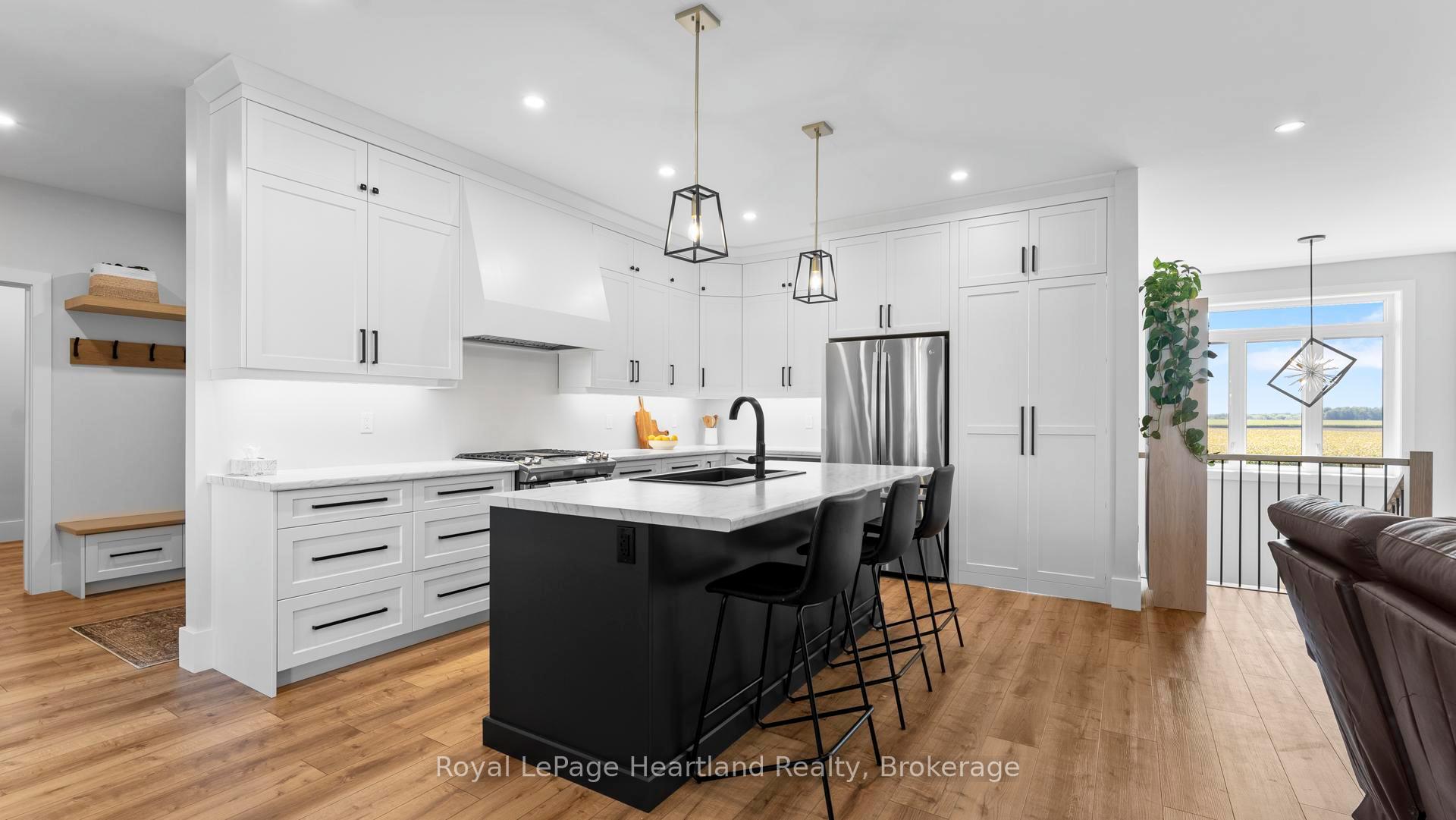 Photo 14 of 40282 Huron Street, South Huron, Exeter — HOMEH