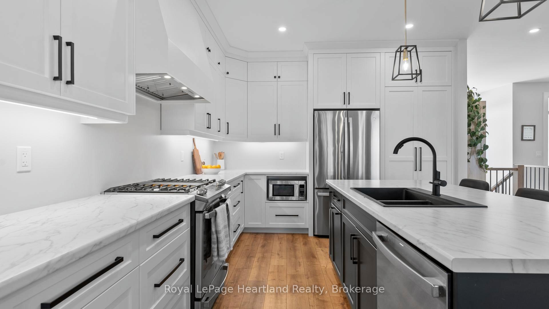 Photo 16 of 40282 Huron Street, South Huron, Exeter — HOMEH