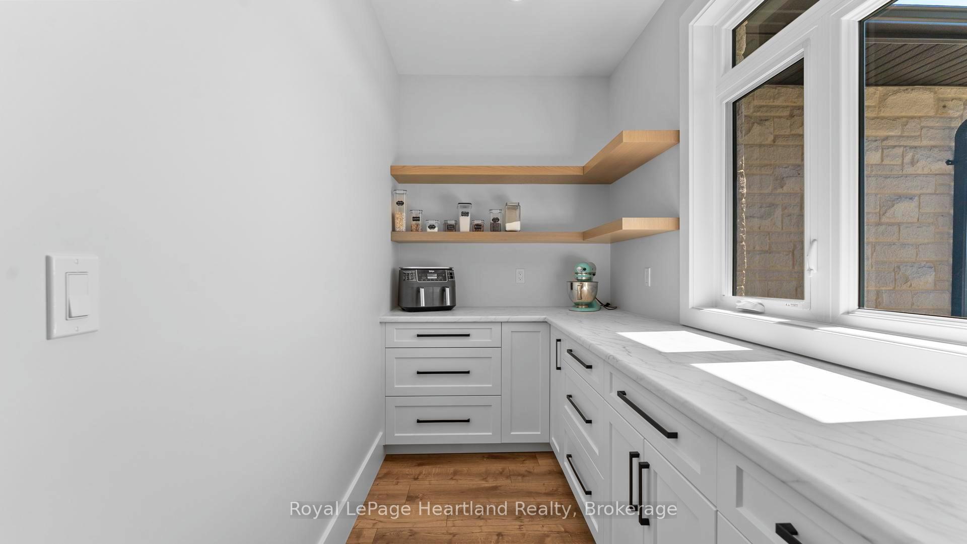 Photo 20 of 40282 Huron Street, South Huron, Exeter — HOMEH