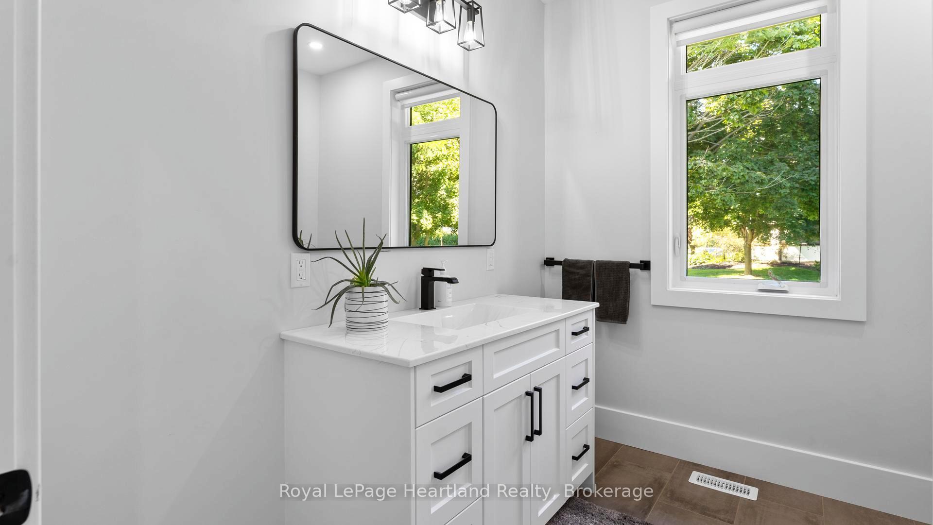 Photo 35 of 40282 Huron Street, South Huron, Exeter — HOMEH