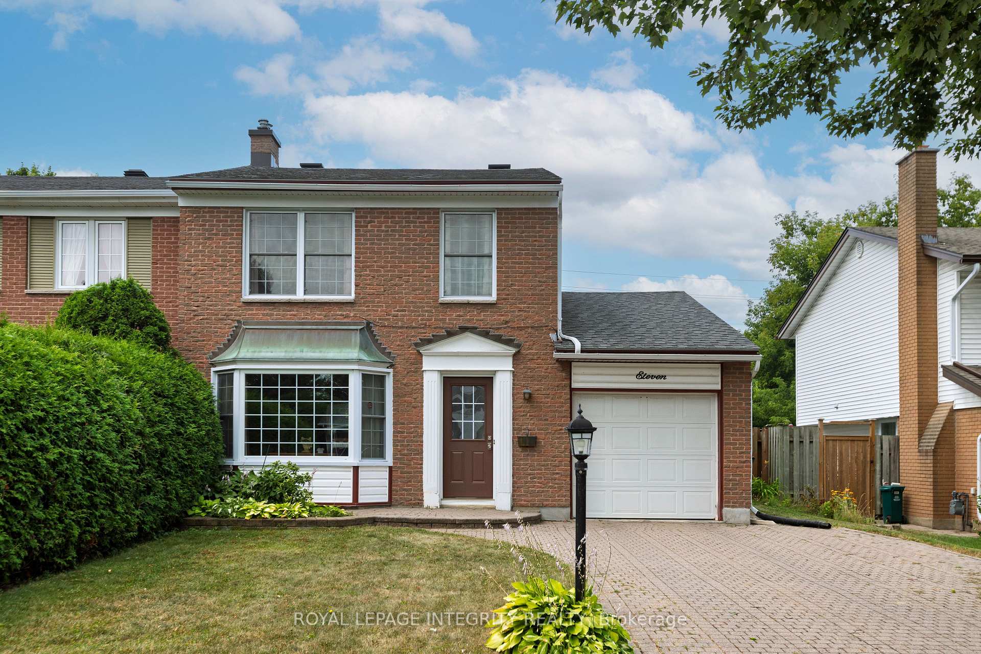 Photo 2 of 11 Higgins Road, Ottawa, Briargreen — HOMEH