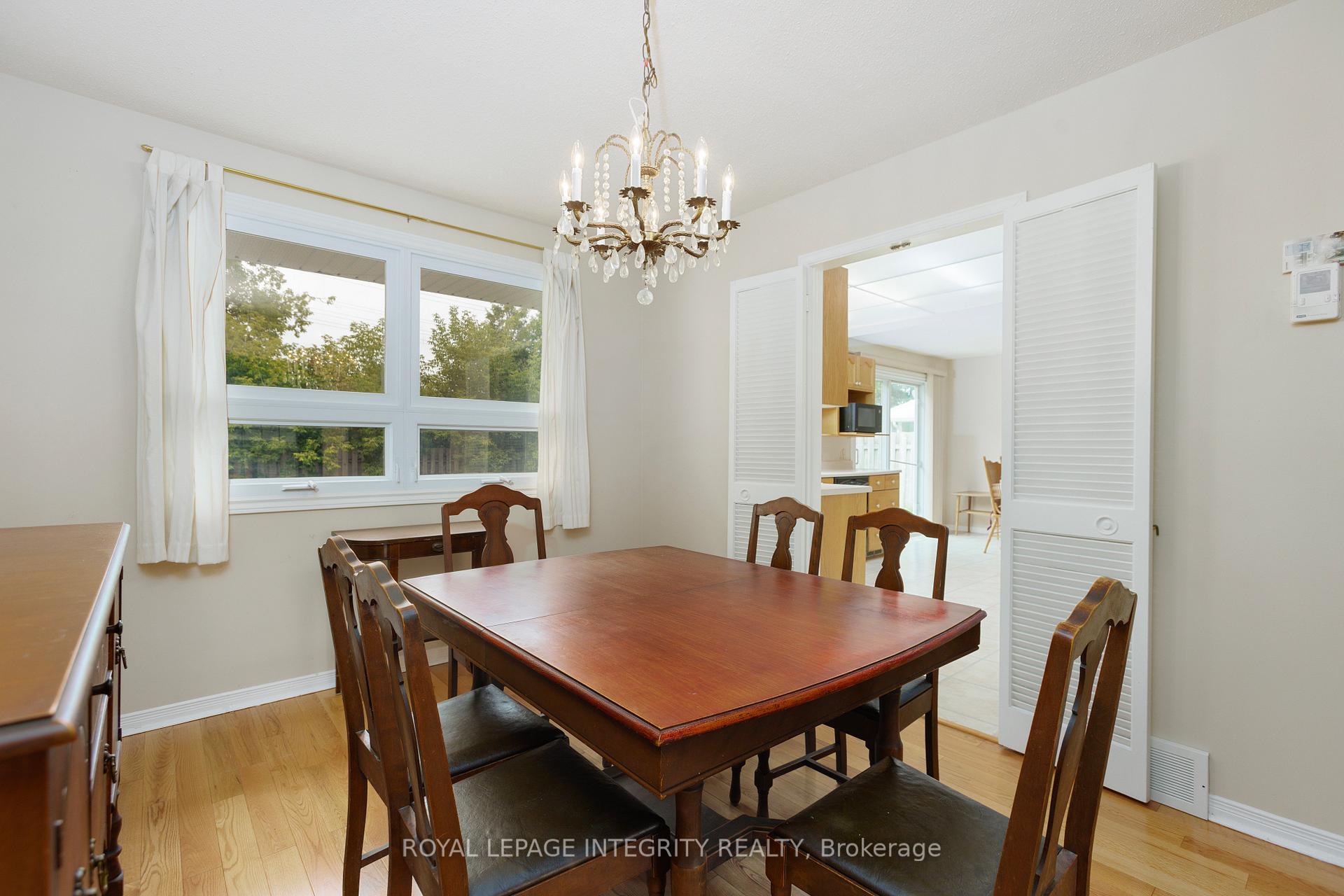 Photo 9 of 11 Higgins Road, Ottawa, Briargreen — HOMEH