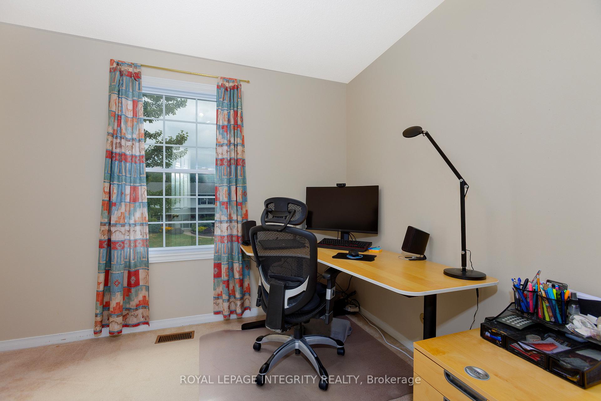 Photo 20 of 11 Higgins Road, Ottawa, Briargreen — HOMEH