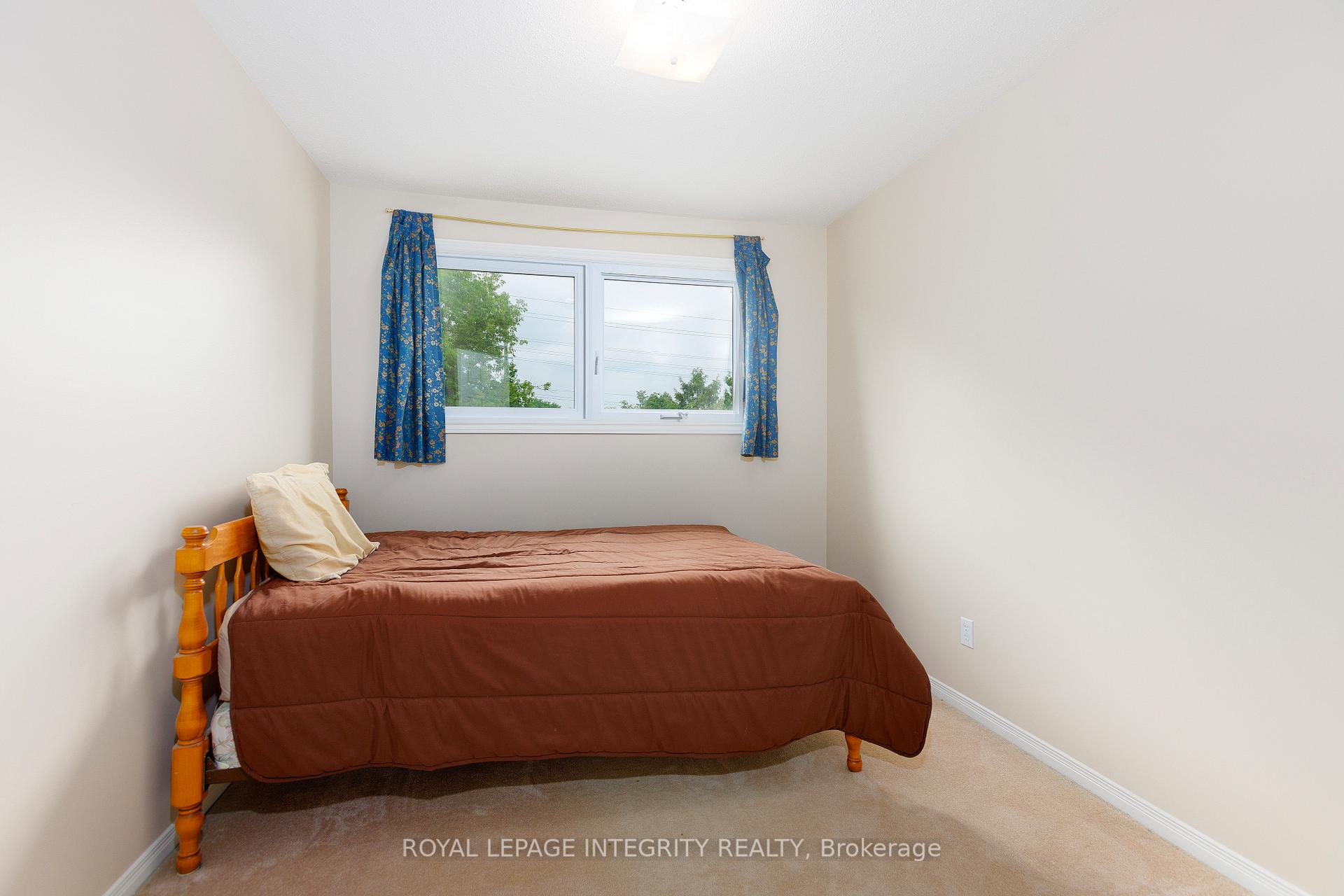 Photo 22 of 11 Higgins Road, Ottawa, Briargreen — HOMEH