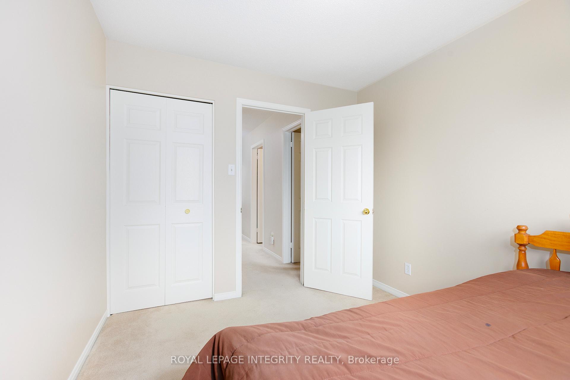 Photo 23 of 11 Higgins Road, Ottawa, Briargreen — HOMEH