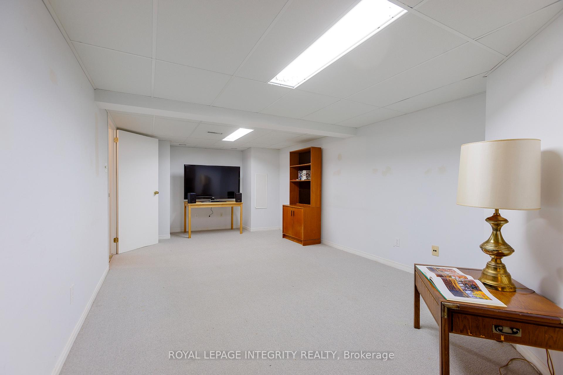Photo 29 of 11 Higgins Road, Ottawa, Briargreen — HOMEH