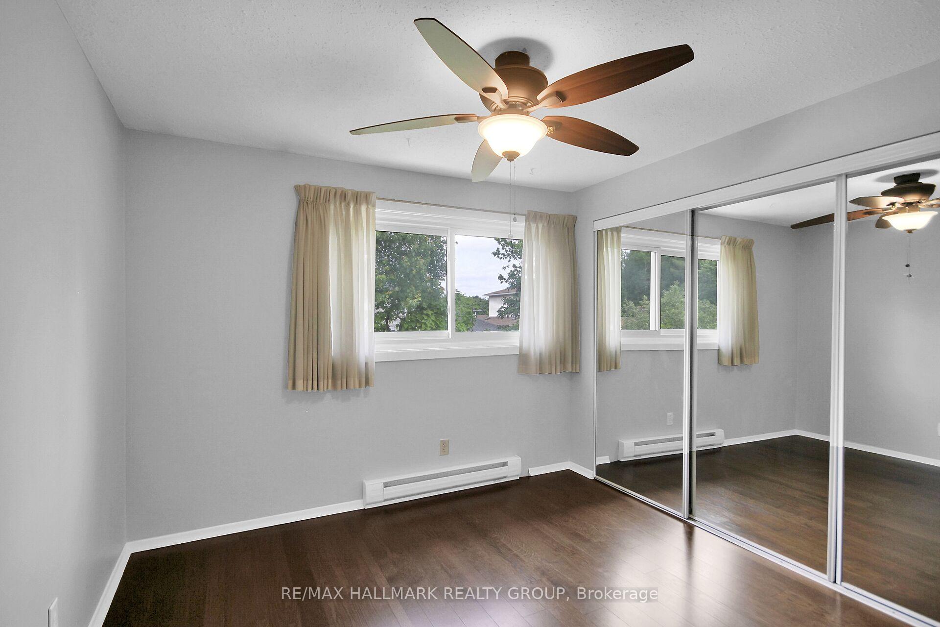 Photo 29 of 41 Grady Crescent, Ottawa, Sheahan Estates/Trend Village — HOMEH