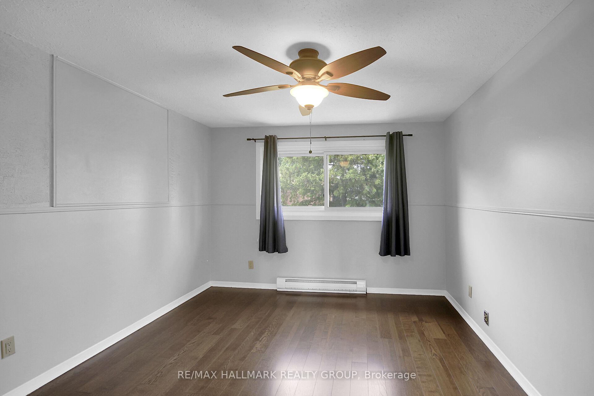 Photo 30 of 41 Grady Crescent, Ottawa, Sheahan Estates/Trend Village — HOMEH