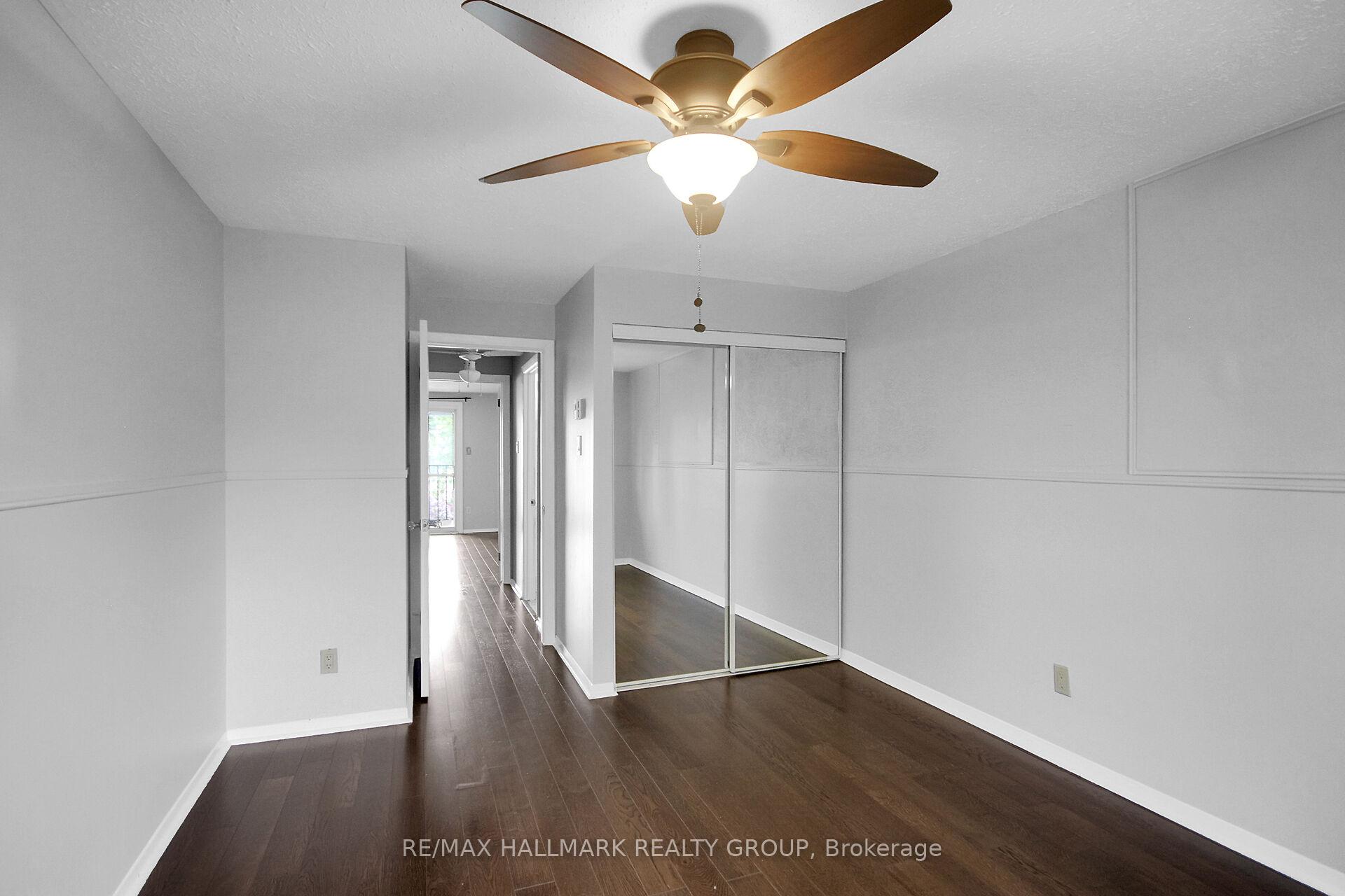 Photo 31 of 41 Grady Crescent, Ottawa, Sheahan Estates/Trend Village — HOMEH