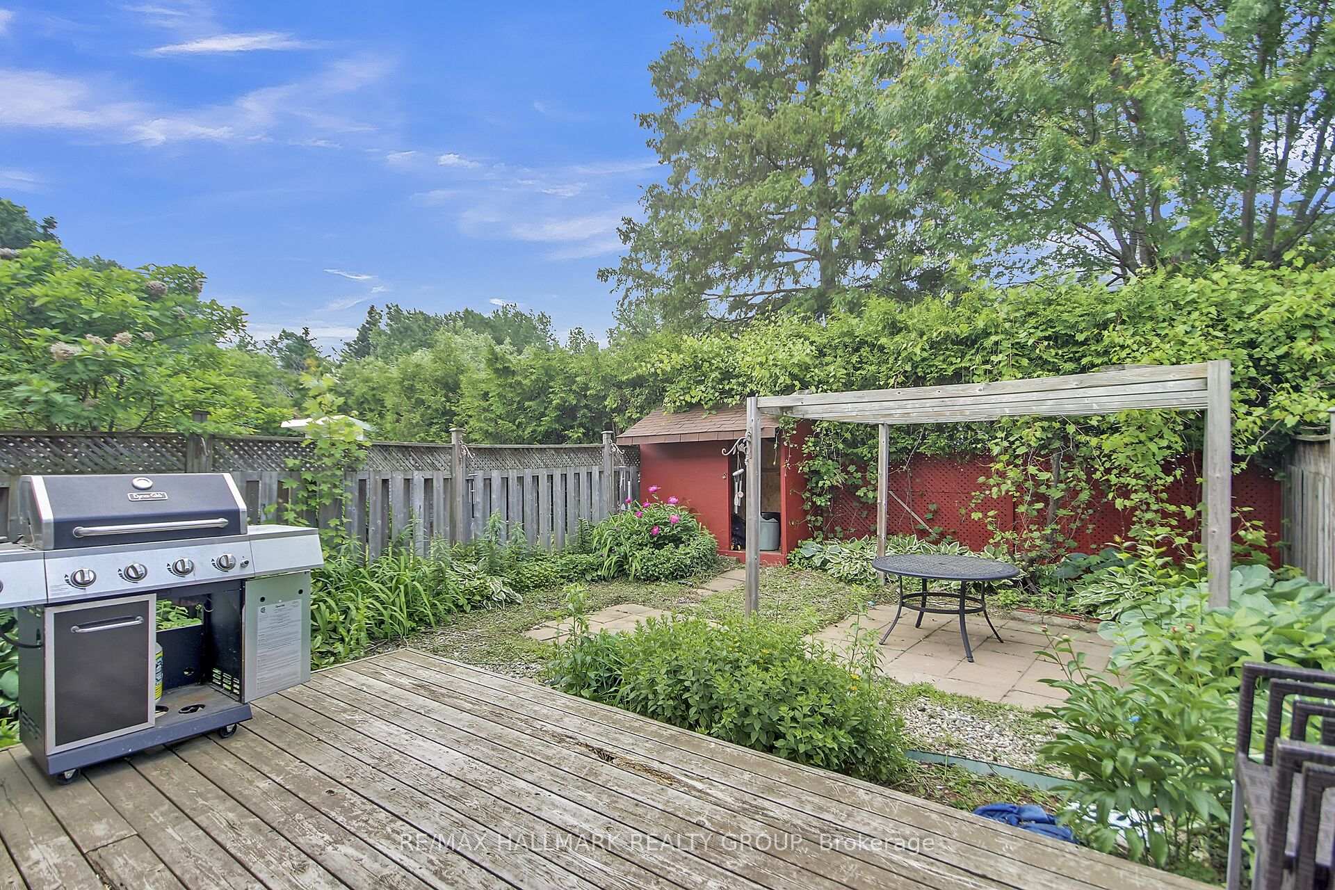 Photo 43 of 41 Grady Crescent, Ottawa, Sheahan Estates/Trend Village — HOMEH
