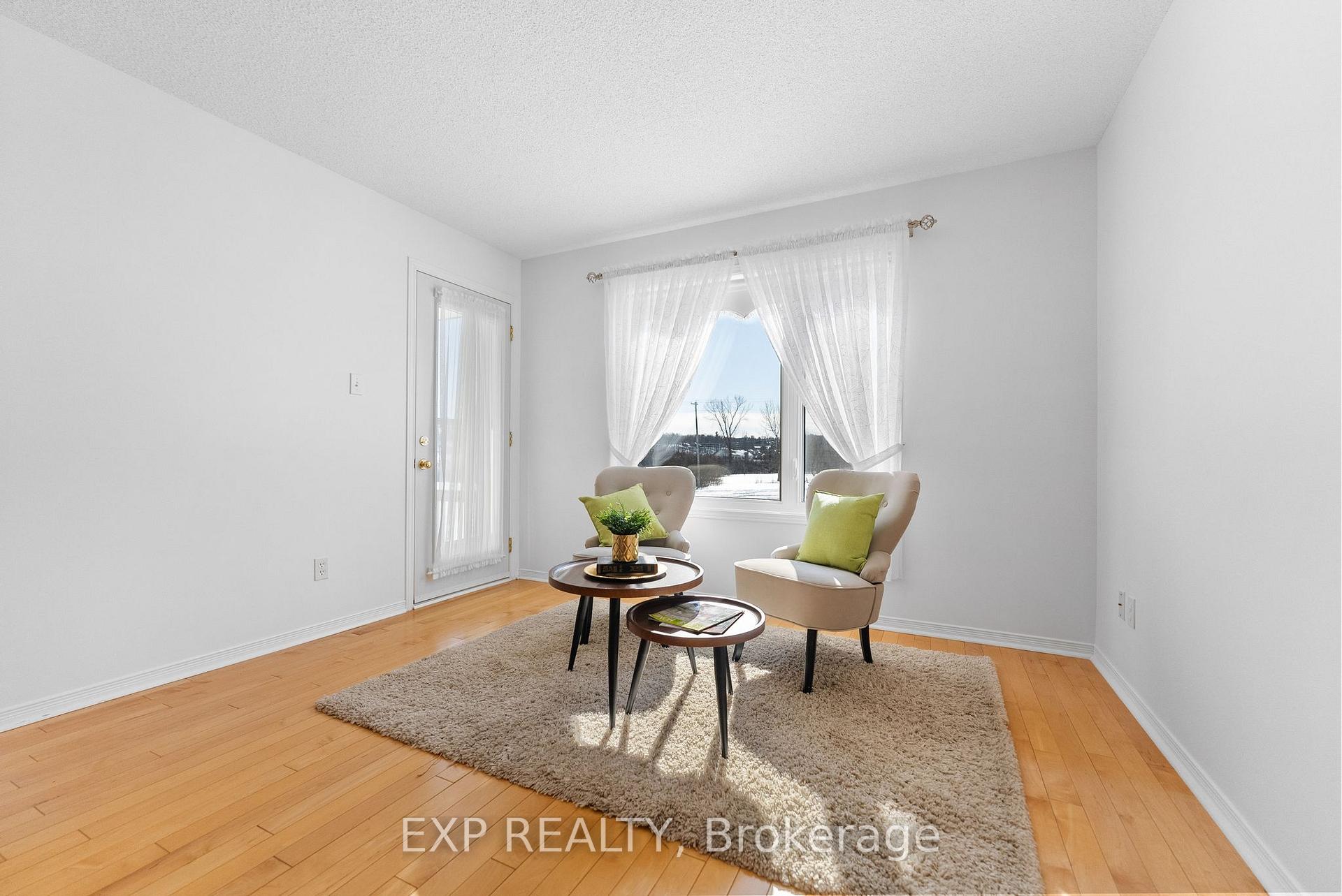 Photo 13 of 840 Eighth Street, Renfrew — HOMEH