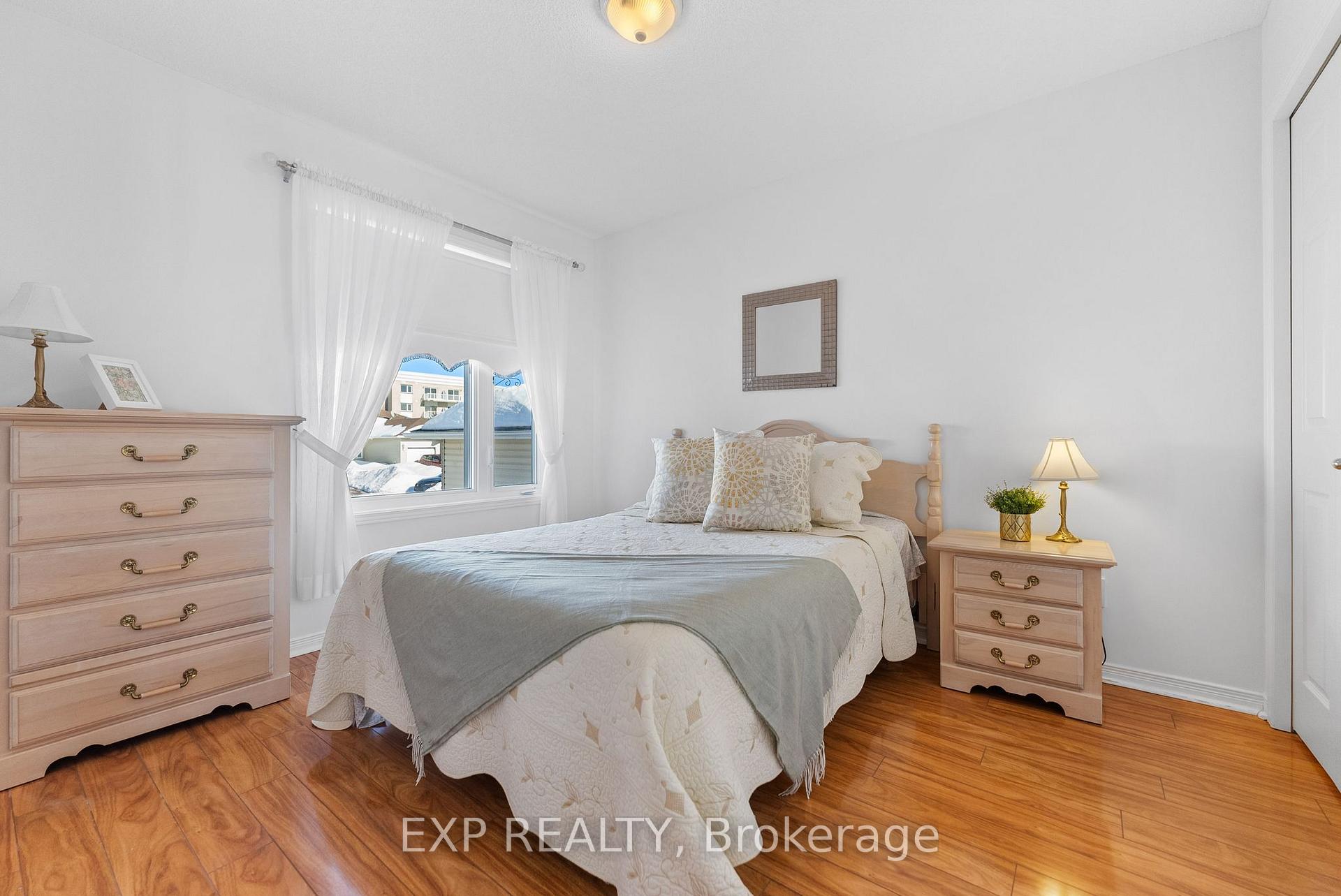 Photo 14 of 840 Eighth Street, Renfrew — HOMEH