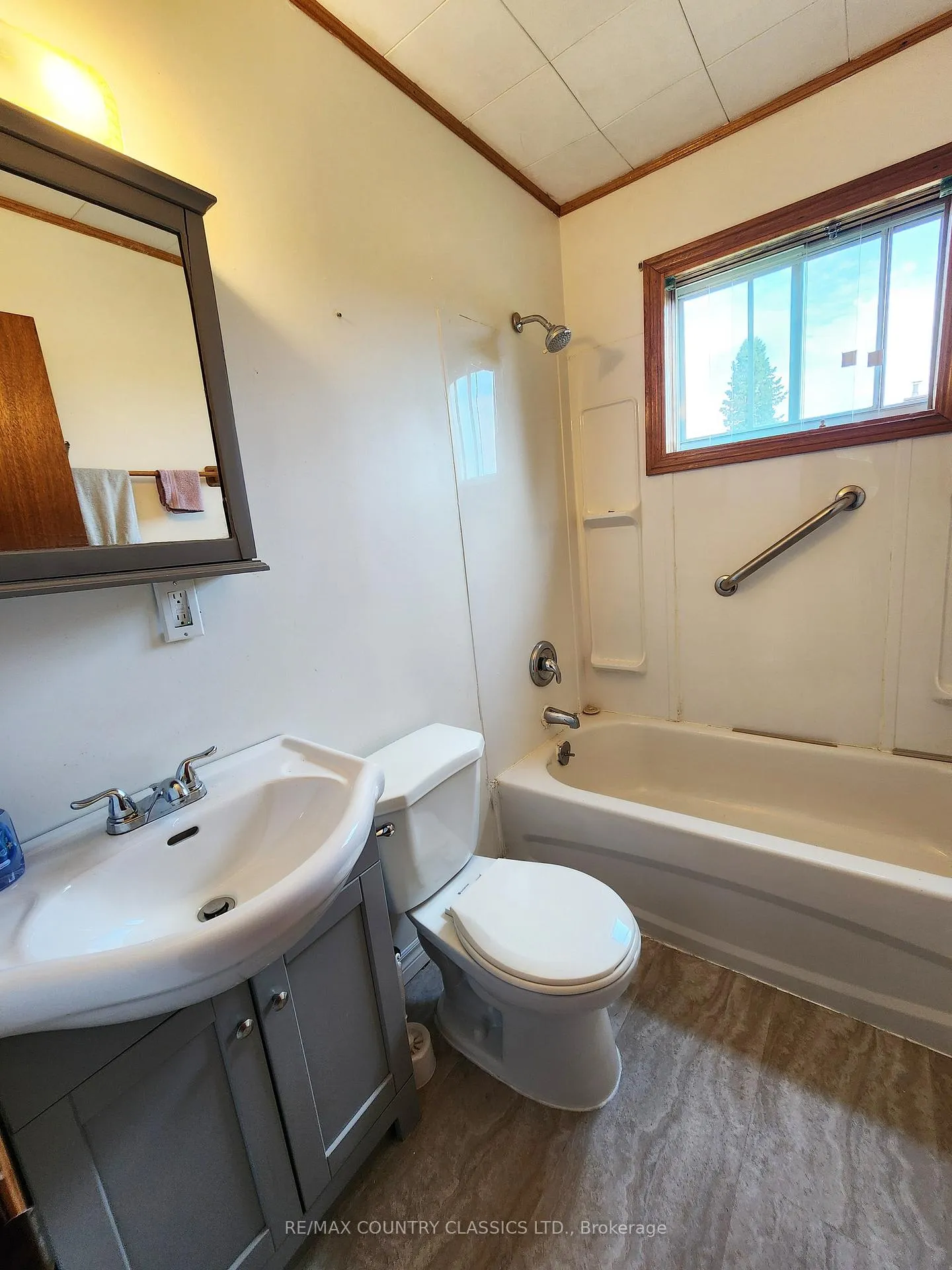 Photo 25 of 94 Paradise Road, South Algonquin — HOMEH