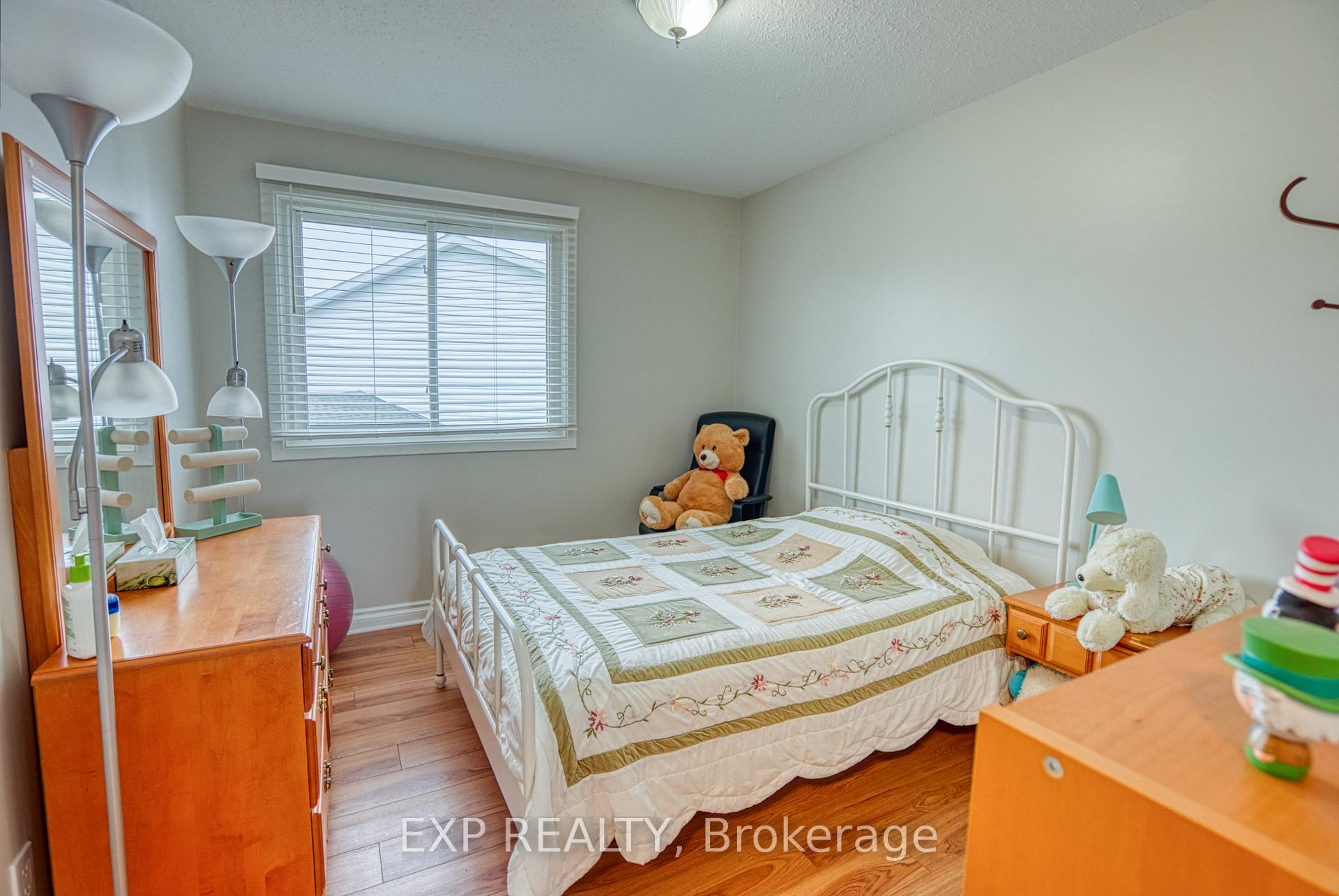 Photo 28 of 33 Elvaston Avenue, Ottawa, Craig Henry/Woodvale — HOMEH
