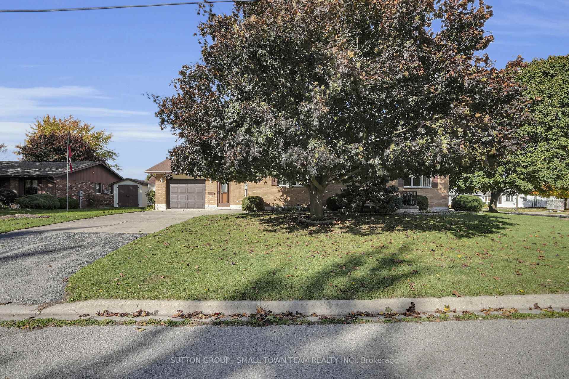 Photo 2 of 110 John Street W, South Huron, Exeter — HOMEH