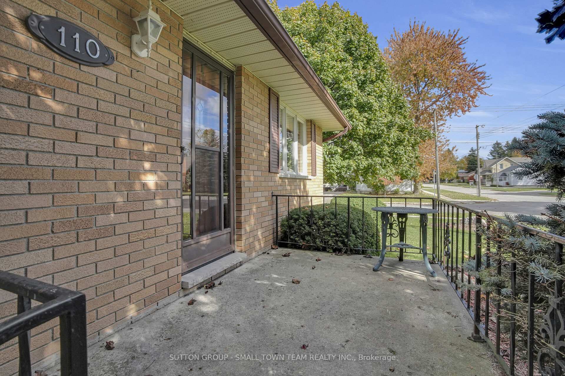 Photo 5 of 110 John Street W, South Huron, Exeter — HOMEH