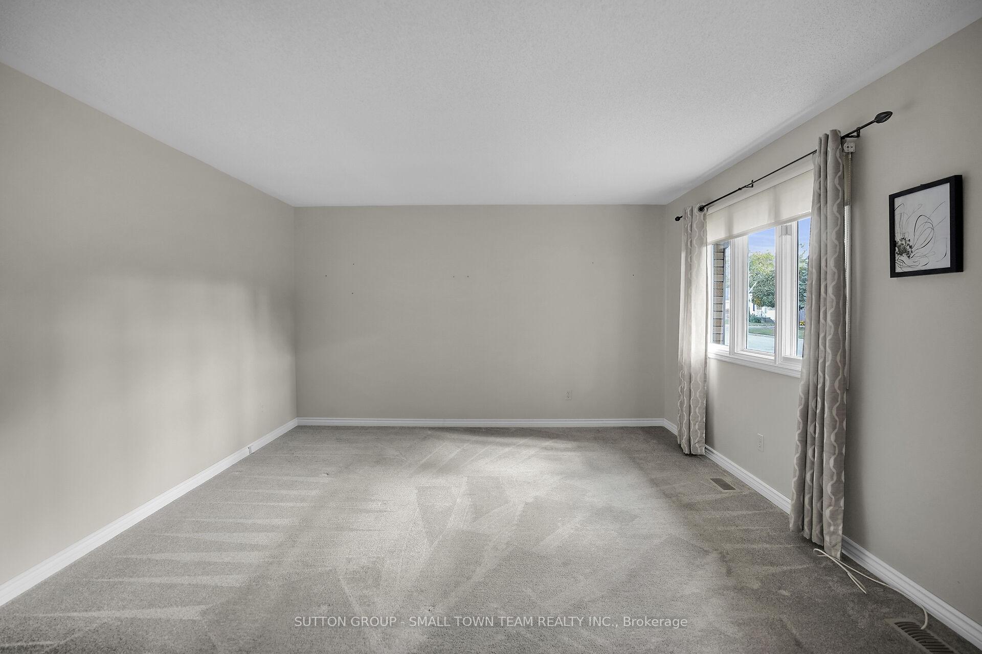 Photo 6 of 110 John Street W, South Huron, Exeter — HOMEH
