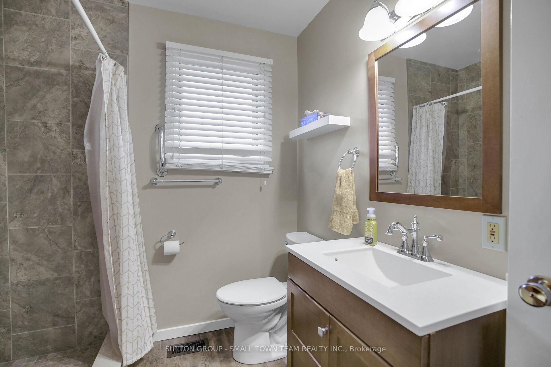 Photo 20 of 110 John Street W, South Huron, Exeter — HOMEH