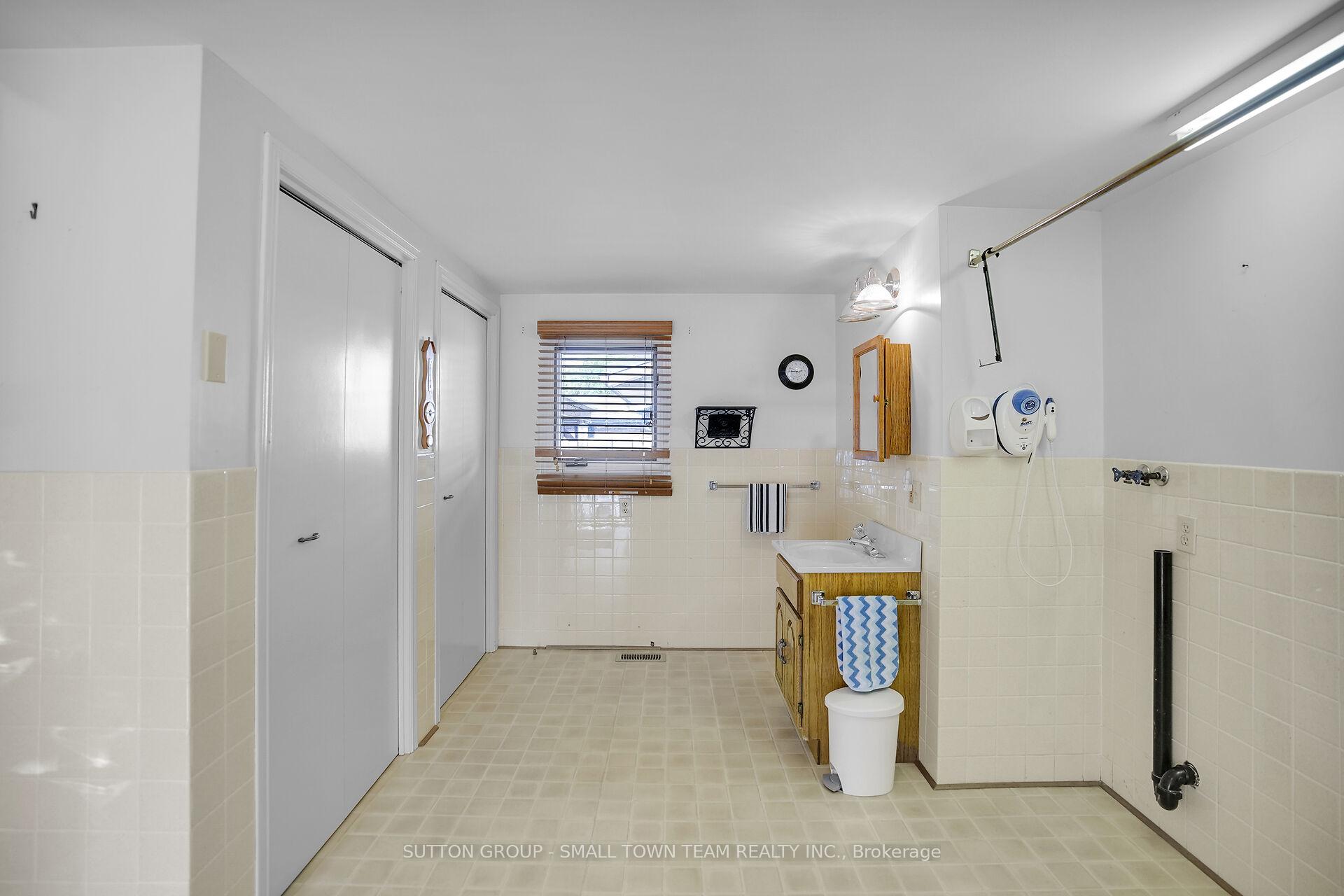 Photo 23 of 110 John Street W, South Huron, Exeter — HOMEH