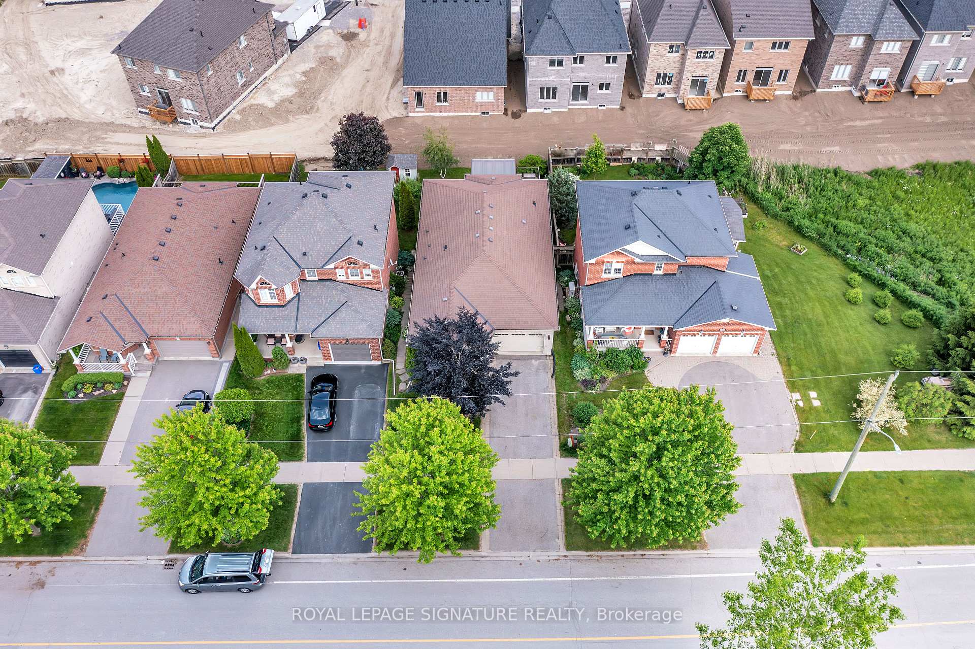 Photo 2 of 233 Union Street, Scugog, Port Perry — HOMEH