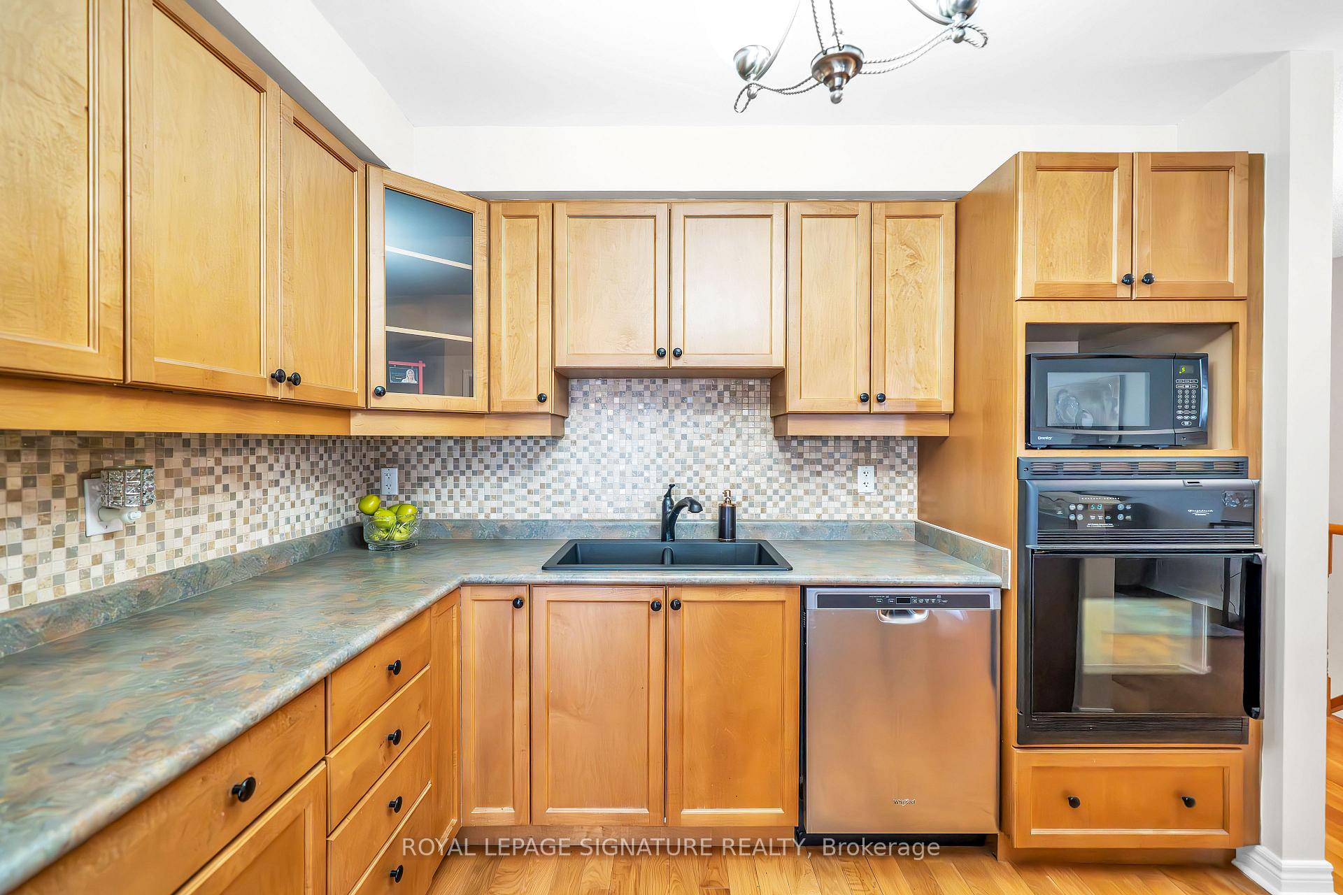 Photo 11 of 233 Union Street, Scugog, Port Perry — HOMEH