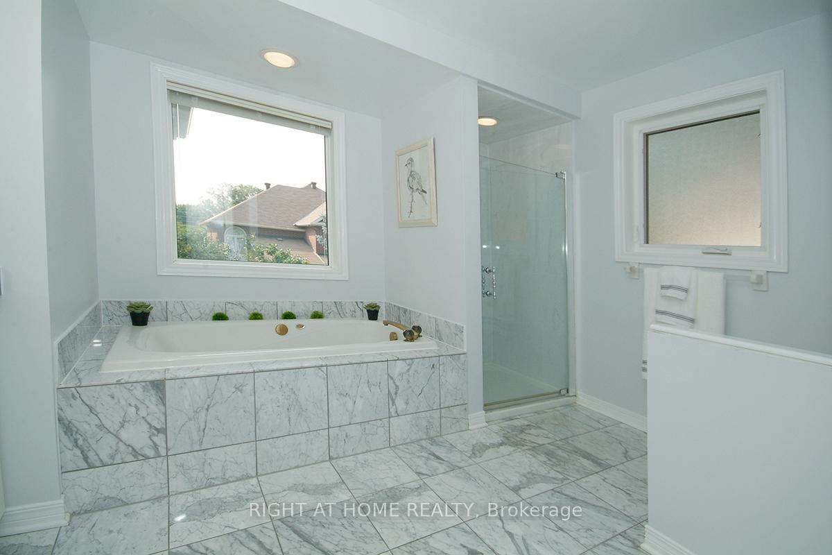 Photo 14 of 26 Strathbury Street, Ottawa, Centrepointe — HOMEH